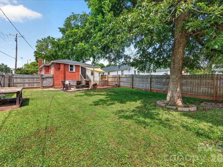 217 Todd Street, Belmont, NC 28012.  MLS# CAR4402567, YatesRealty ID 35937. 