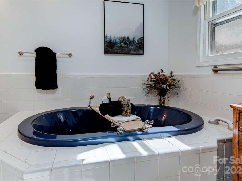 4050 Pickens Highway, Rosman, NC 28772.  MLS# CAR4296290, YatesRealty ID 3594. 