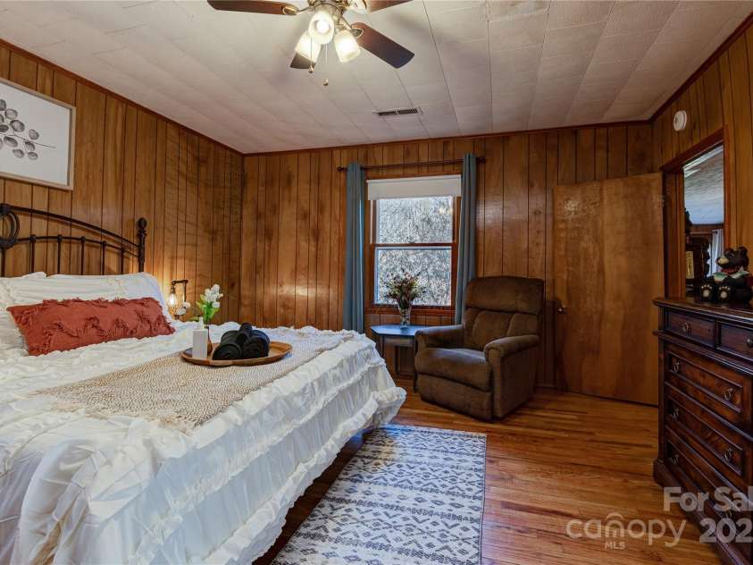 4050 Pickens Highway, Rosman, NC 28772.  MLS# CAR4296290, YatesRealty ID 3594. 