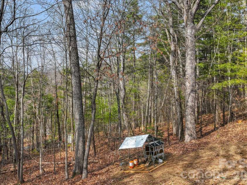 505 Kings Ridge, Asheville, NC 28804.  MLS# CAR4403305, YatesRealty ID 3594. 