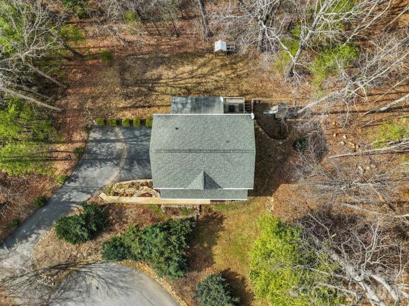 505 Kings Ridge, Asheville, NC 28804.  MLS# CAR4403305, YatesRealty ID 3594. 
