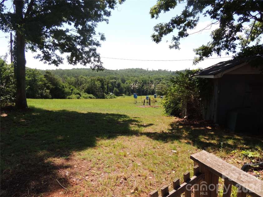 632 Rock Corner Road, Forest City, NC 28043.  MLS# CAR4402184, YatesRealty ID 35941. 