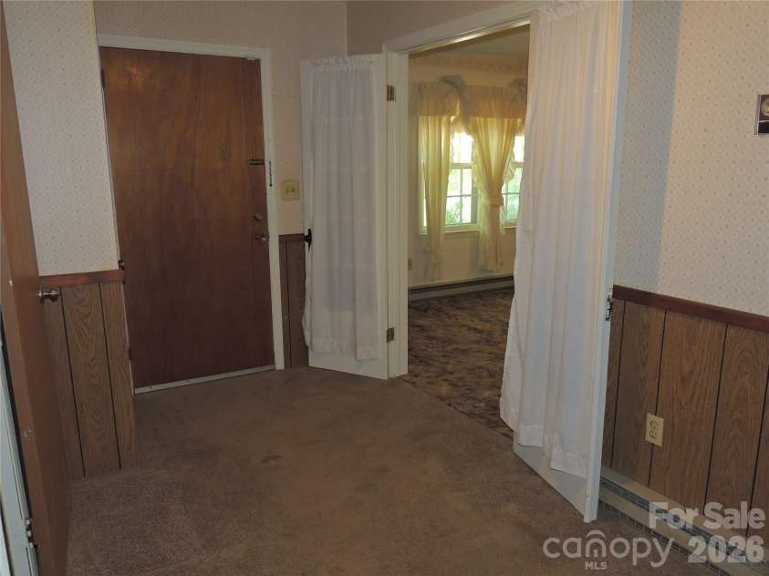 632 Rock Corner Road, Forest City, NC 28043.  MLS# CAR4402184, YatesRealty ID 35941. Foyer