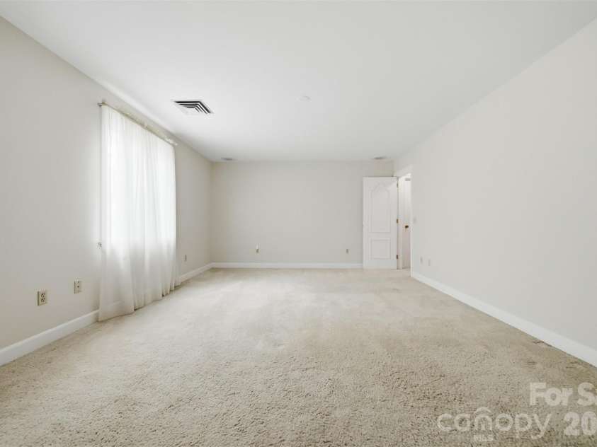 2373 Wilkesboro Boulevard, Lenoir, NC 28645.  MLS# CAR4402764, YatesRealty ID 35943. 