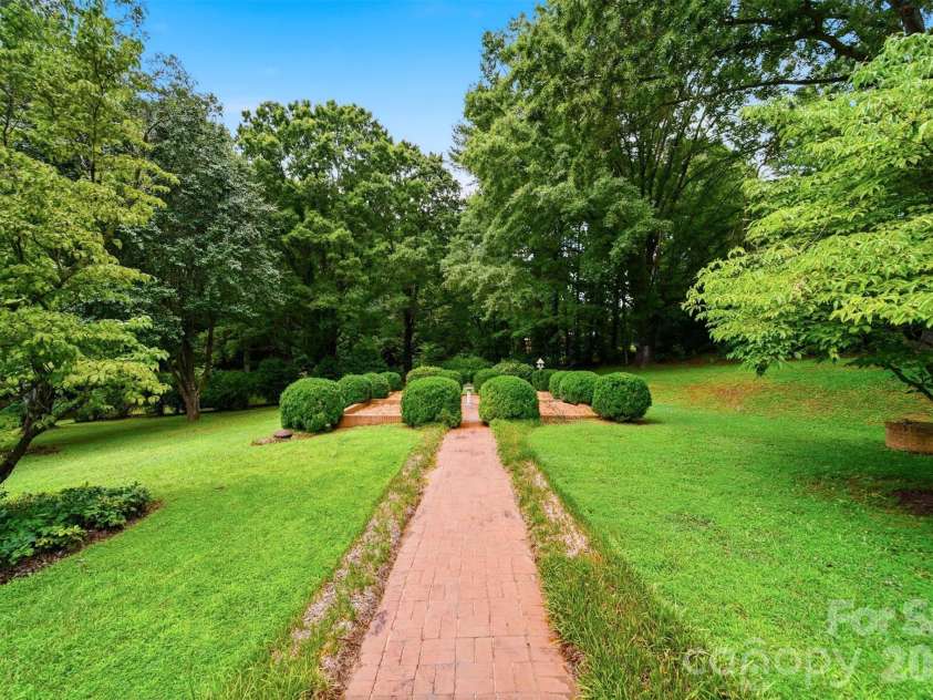 2373 Wilkesboro Boulevard, Lenoir, NC 28645.  MLS# CAR4402764, YatesRealty ID 35943. 