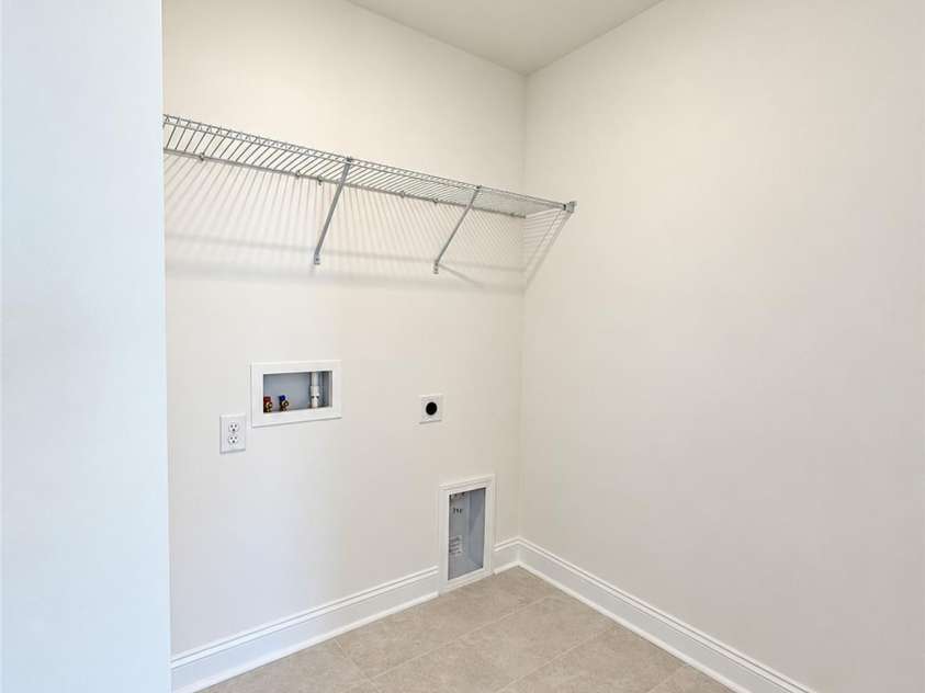123 Plover Lane, Mooresville, NC 28115.  MLS# CAR4402778, YatesRealty ID 35944. 