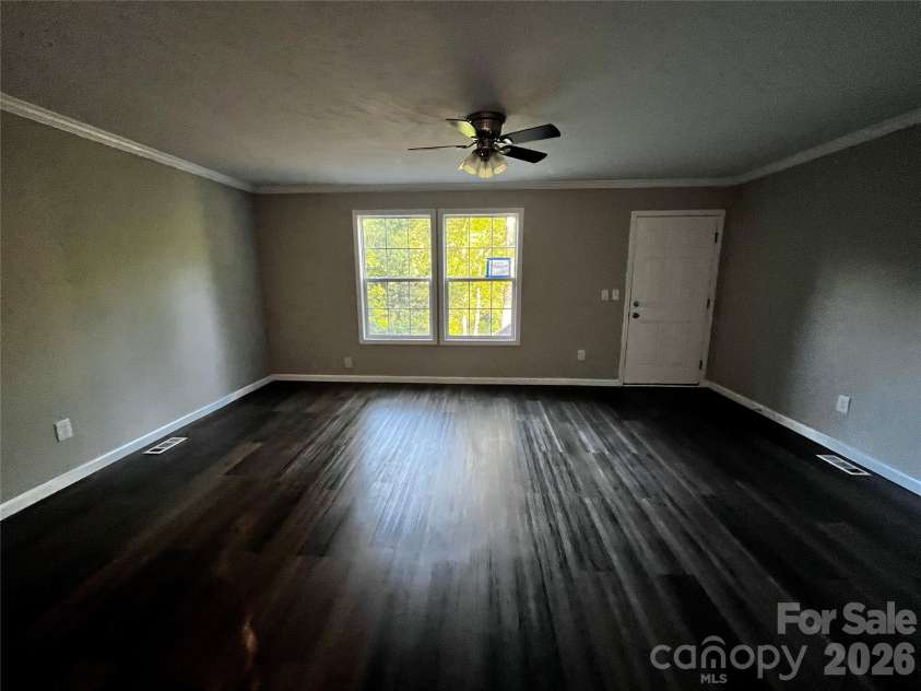 3153 Bear Trail Drive, Lenoir, NC 28645.  MLS# CAR4402335, YatesRealty ID 35946. 