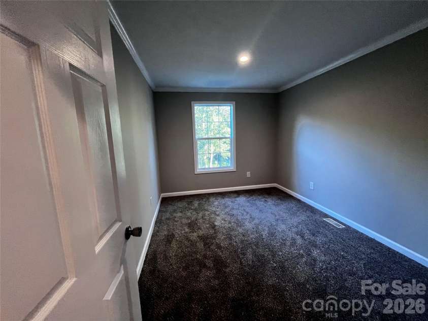 3153 Bear Trail Drive, Lenoir, NC 28645.  MLS# CAR4402335, YatesRealty ID 35946. 