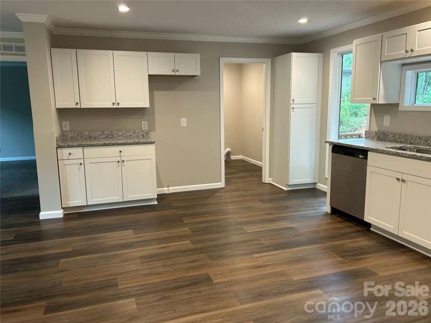 3153 Bear Trail Drive, Lenoir, NC 28645.  MLS# CAR4402335, YatesRealty ID 35946. 