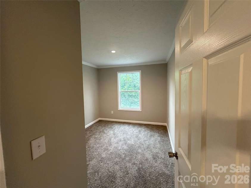 3153 Bear Trail Drive, Lenoir, NC 28645.  MLS# CAR4402335, YatesRealty ID 35946. 