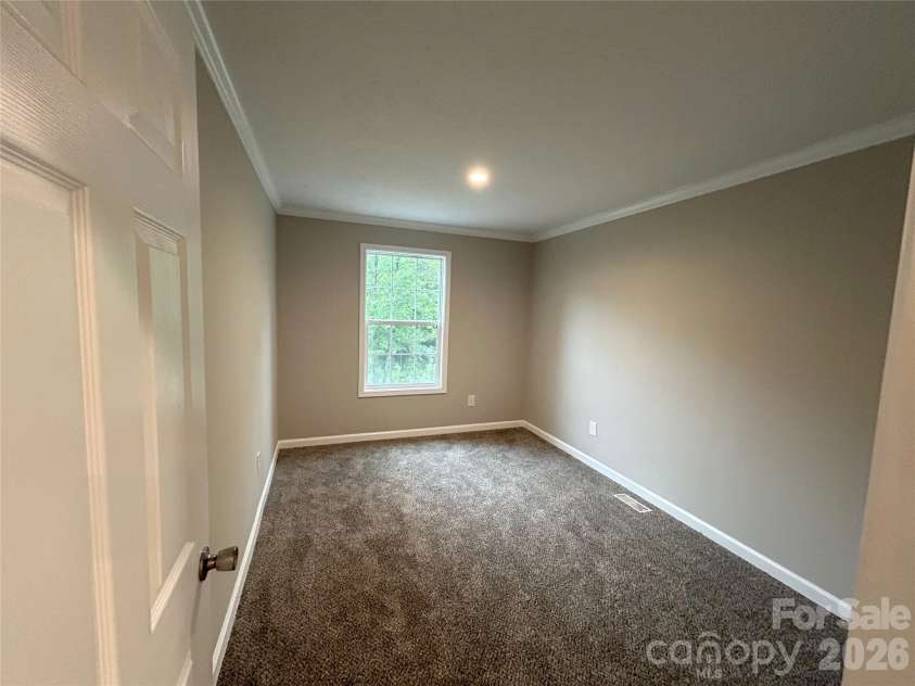 3153 Bear Trail Drive, Lenoir, NC 28645.  MLS# CAR4402335, YatesRealty ID 35946. 