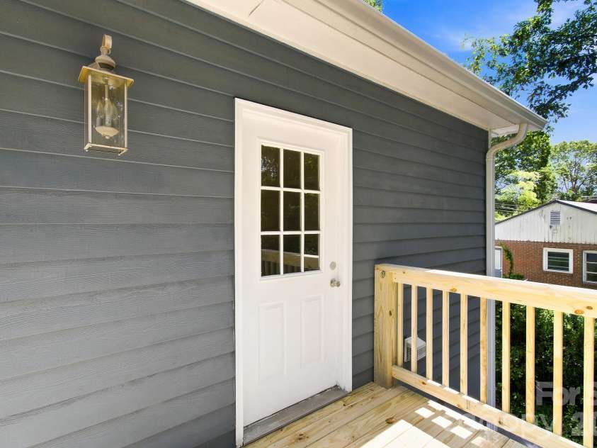 147 Birch Lane, Arden, NC 28704.  MLS# CAR4399222, YatesRealty ID 35947. 