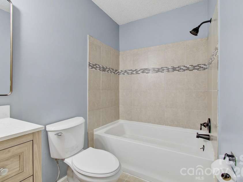 147 Birch Lane, Arden, NC 28704.  MLS# CAR4399222, YatesRealty ID 35947. 