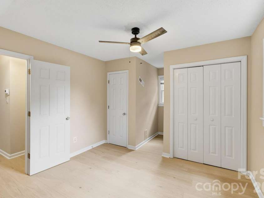 147 Birch Lane, Arden, NC 28704.  MLS# CAR4399222, YatesRealty ID 35947. 