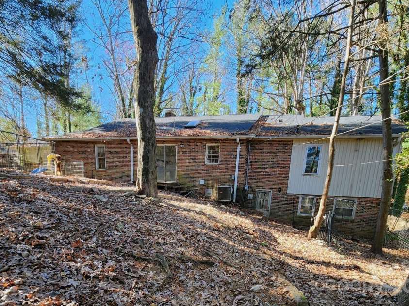 126 Gwyn Street, North Wilkesboro, NC 28659.  MLS# CAR4326568, YatesRealty ID 3595. 