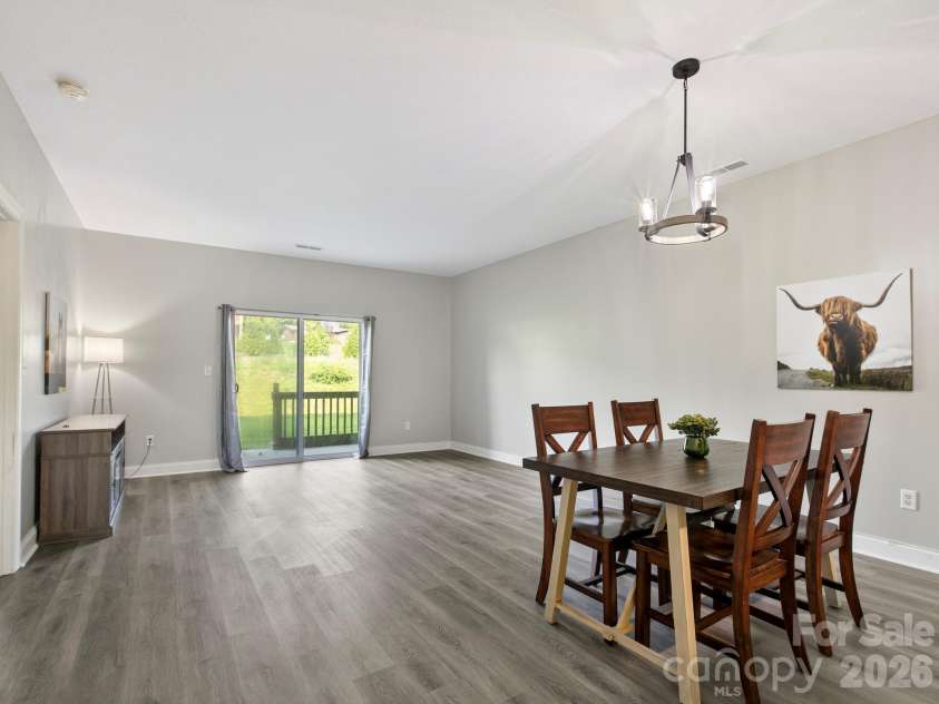 93 Foxden Drive, Fletcher, NC 28732.  MLS# CAR4412404, YatesRealty ID 35956. 