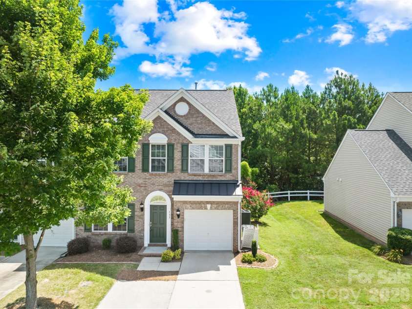 753 Prospect Lane, Fort Mill, SC 29708.  MLS# CAR4402871, YatesRealty ID 35957. 