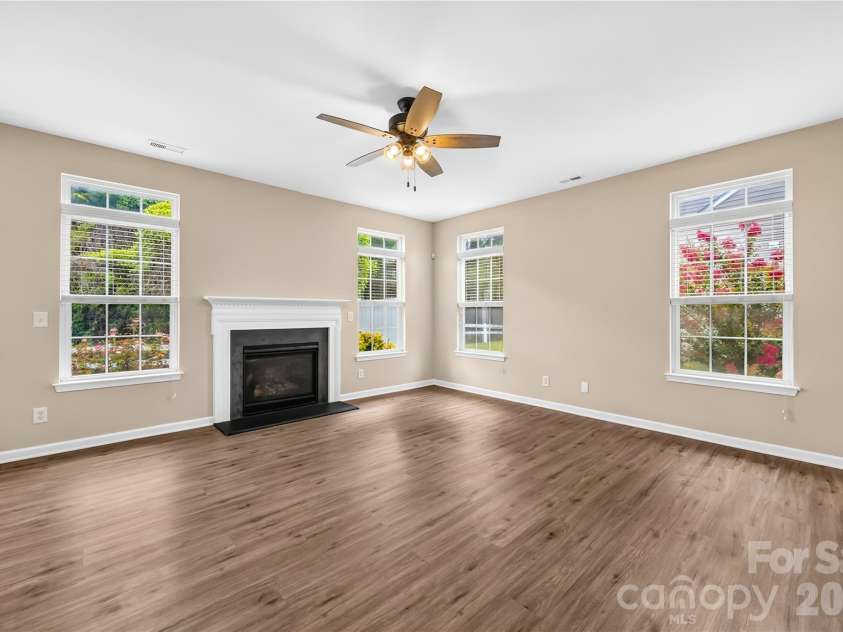 753 Prospect Lane, Fort Mill, SC 29708.  MLS# CAR4402871, YatesRealty ID 35957. 