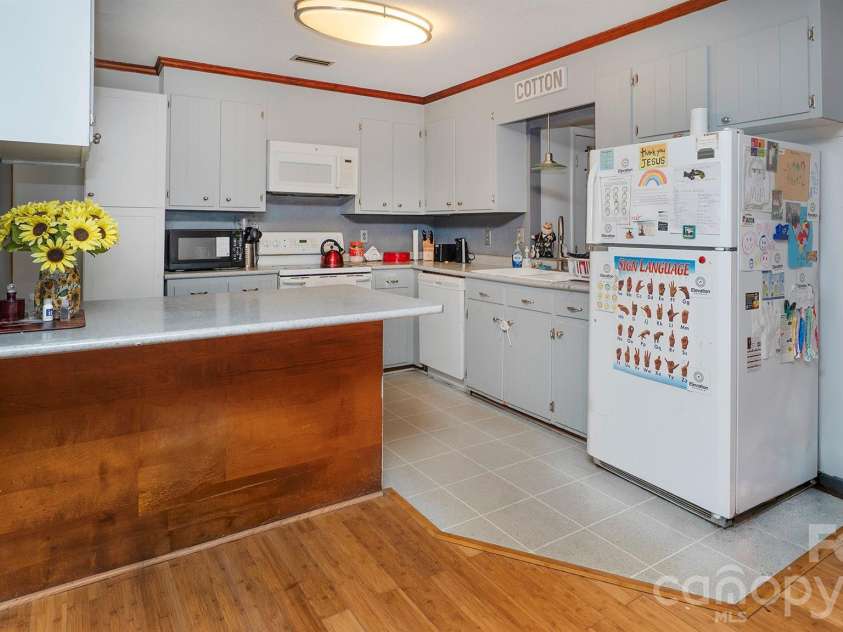 2521 Kempsar Lane, Monroe, NC 28110.  MLS# CAR4402656, YatesRealty ID 35958. 