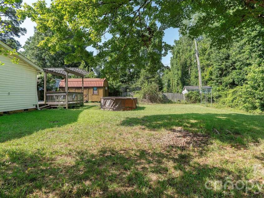 2521 Kempsar Lane, Monroe, NC 28110.  MLS# CAR4402656, YatesRealty ID 35958. 