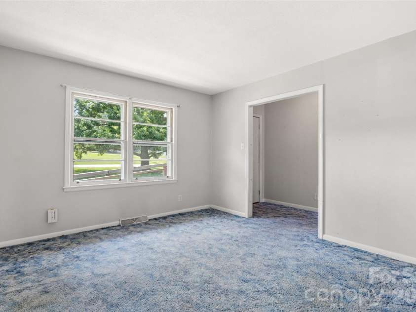 751 Springdale Road, Rock Hill, SC 29730.  MLS# CAR4401414, YatesRealty ID 35959. 