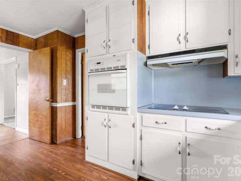 751 Springdale Road, Rock Hill, SC 29730.  MLS# CAR4401414, YatesRealty ID 35959. 