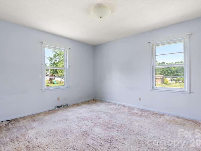 751 Springdale Road, Rock Hill, SC 29730.  MLS# CAR4401414, YatesRealty ID 35959. 