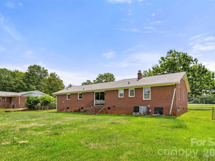 751 Springdale Road, Rock Hill, SC 29730.  MLS# CAR4401414, YatesRealty ID 35959. 