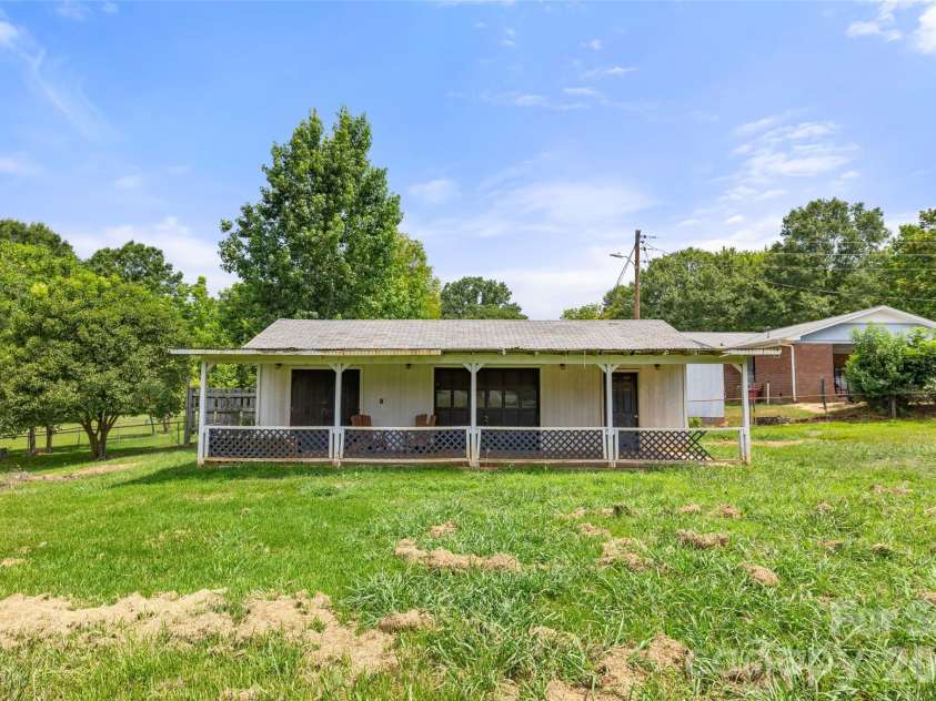 751 Springdale Road, Rock Hill, SC 29730.  MLS# CAR4401414, YatesRealty ID 35959. 