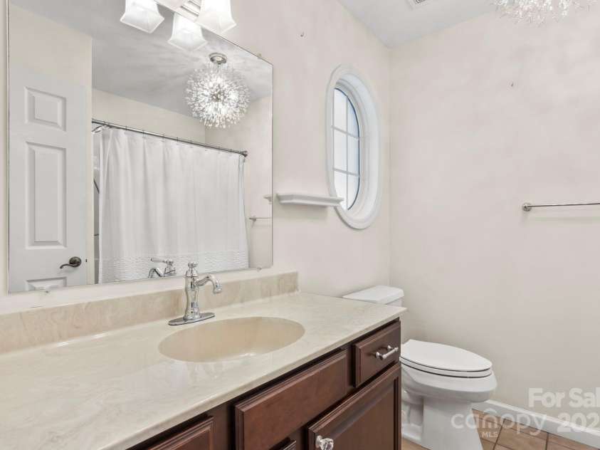 315 Charlestown Drive, Hendersonville, NC 28792.  MLS# CAR4293660, YatesRealty ID 3596. 