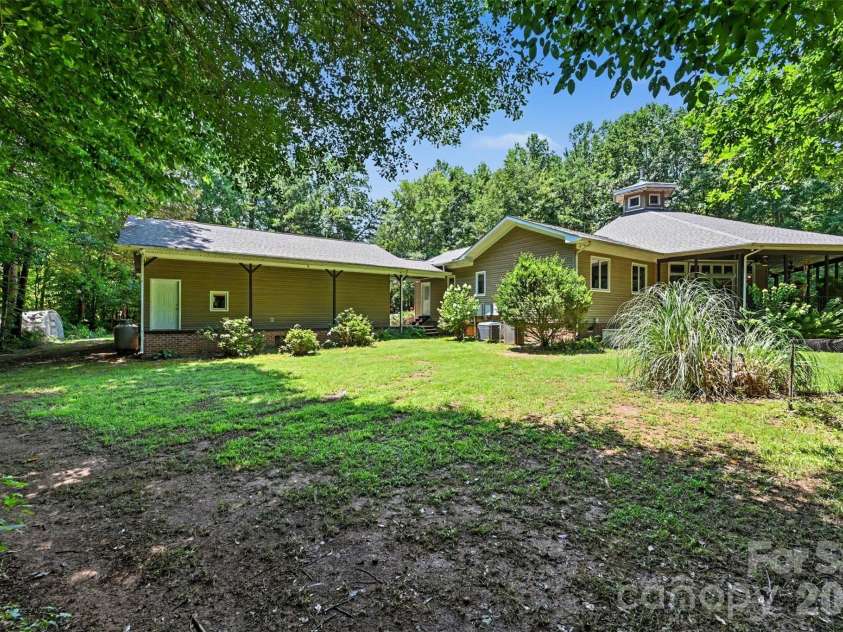 1837 White Ibis Court, Clover, SC 29710.  MLS# CAR4401053, YatesRealty ID 35961. 