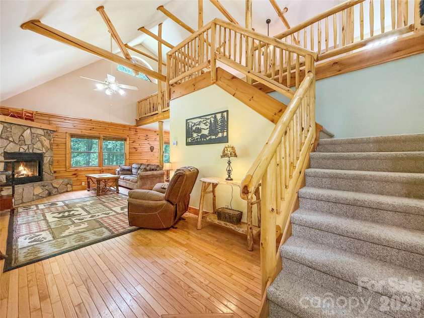 321 Grays Shadow Lane, Banner Elk, NC 28604.  MLS# CAR4402280, YatesRealty ID 35963. 