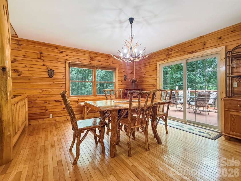 321 Grays Shadow Lane, Banner Elk, NC 28604.  MLS# CAR4402280, YatesRealty ID 35963. 