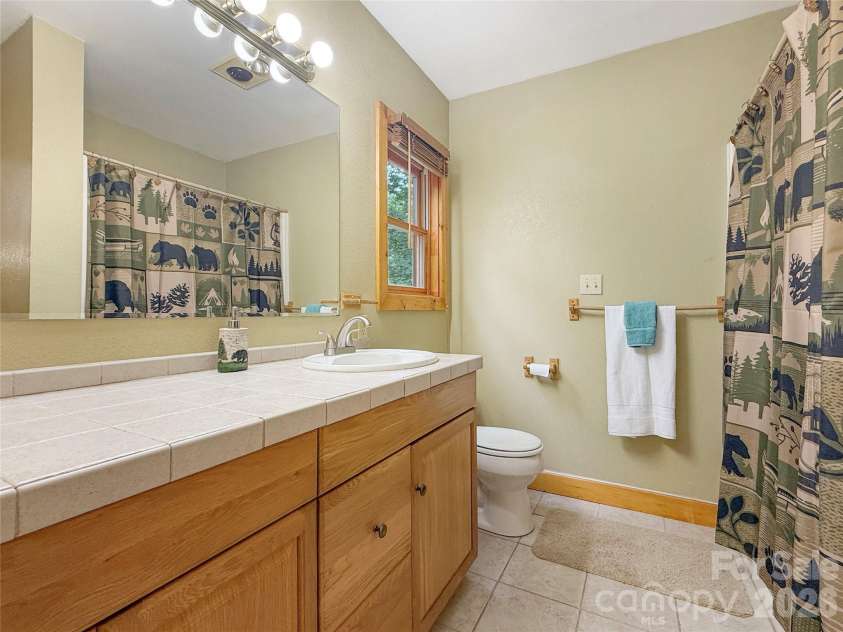 321 Grays Shadow Lane, Banner Elk, NC 28604.  MLS# CAR4402280, YatesRealty ID 35963. 