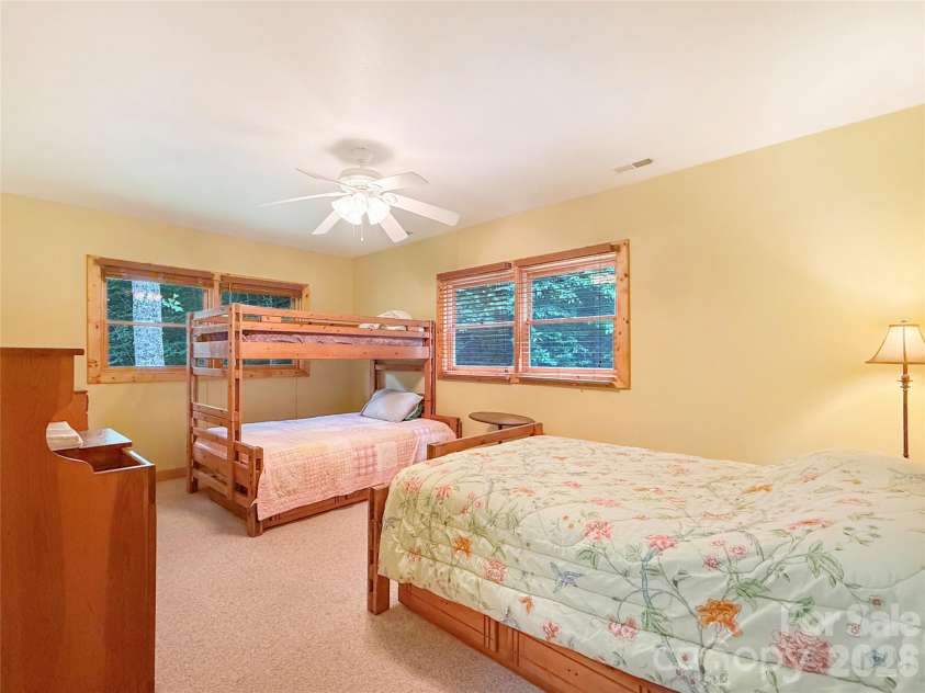 321 Grays Shadow Lane, Banner Elk, NC 28604.  MLS# CAR4402280, YatesRealty ID 35963. 