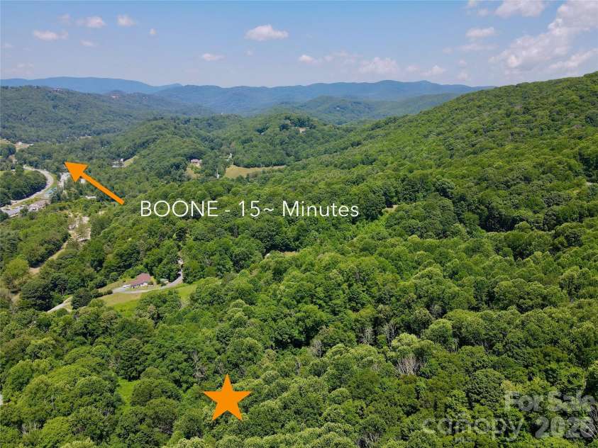 321 Grays Shadow Lane, Banner Elk, NC 28604.  MLS# CAR4402280, YatesRealty ID 35963. 