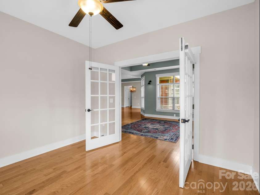 595 Summerfield Place, Flat Rock, NC 28731.  MLS# CAR4402478, YatesRealty ID 35964. 