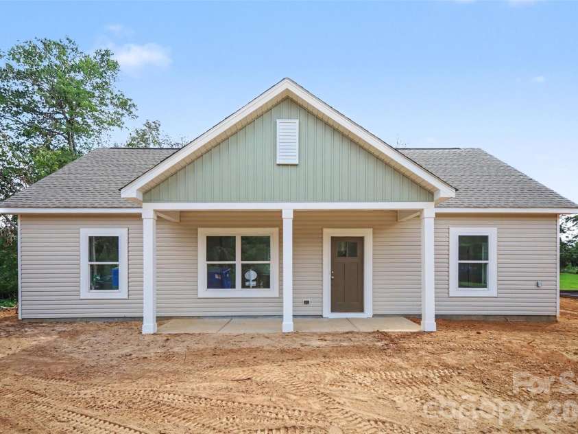 7588 Sarah Drive, Denver, NC 28037.  MLS# CAR4420221, YatesRealty ID 35966. 