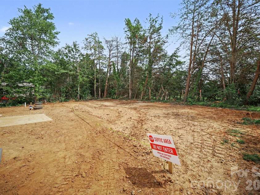 7588 Sarah Drive, Denver, NC 28037.  MLS# CAR4420221, YatesRealty ID 35966. 