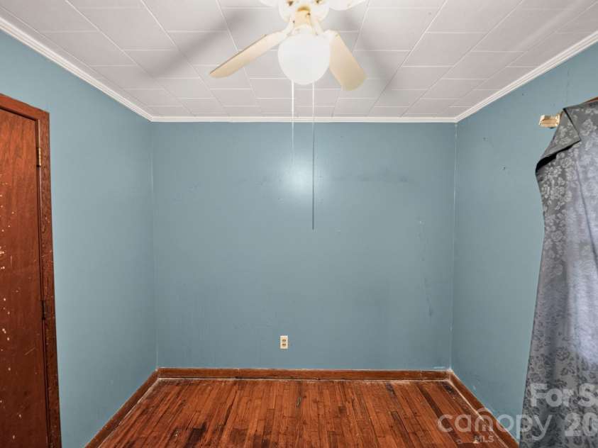 2578 Simpson Road, Burlington, NC 27217.  MLS# CAR4400746, YatesRealty ID 35968. 