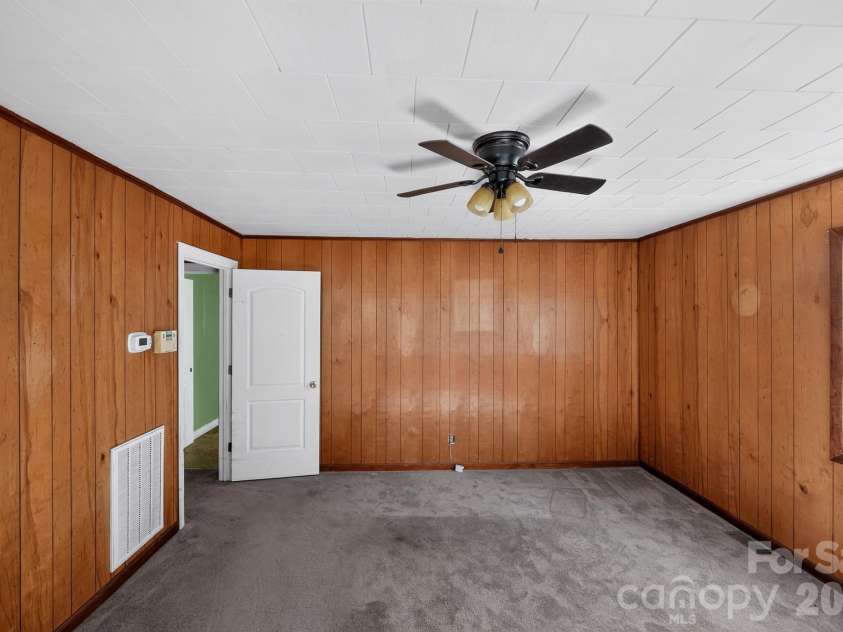 2578 Simpson Road, Burlington, NC 27217.  MLS# CAR4400746, YatesRealty ID 35968. 