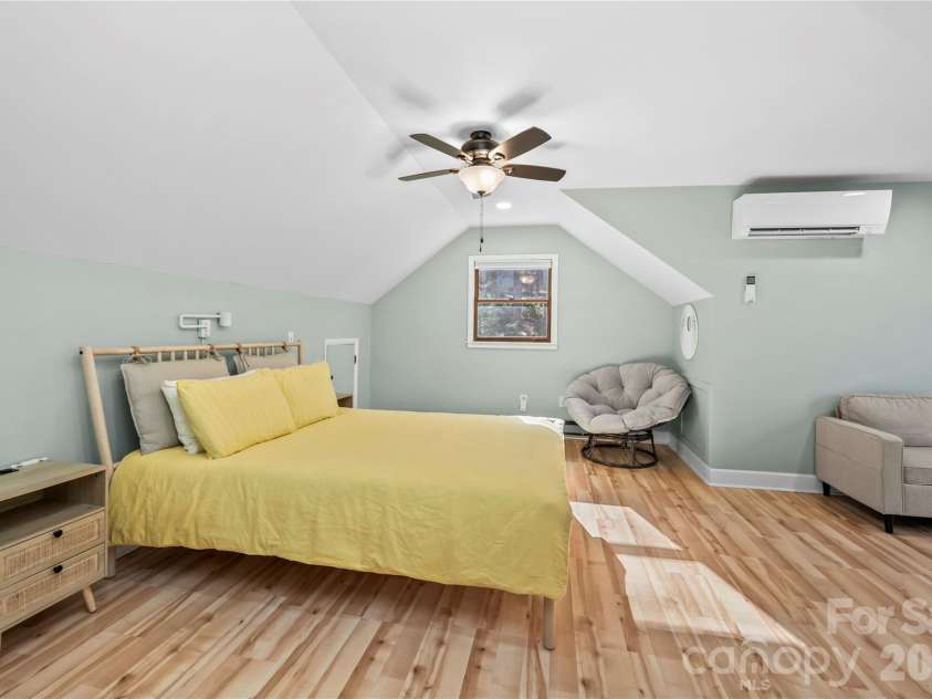 52 Treanors Place, Maggie Valley, NC 28751.  MLS# CAR4340093, YatesRealty ID 3597. 