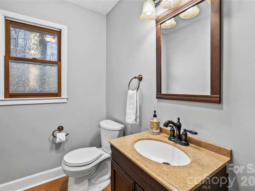 52 Treanors Place, Maggie Valley, NC 28751.  MLS# CAR4340093, YatesRealty ID 3597. 