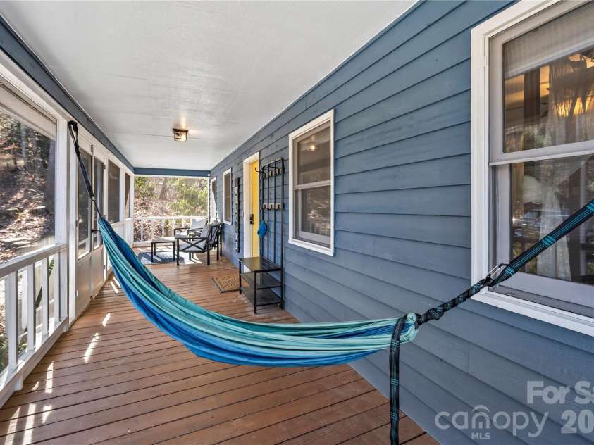 52 Treanors Place, Maggie Valley, NC 28751.  MLS# CAR4340093, YatesRealty ID 3597. 