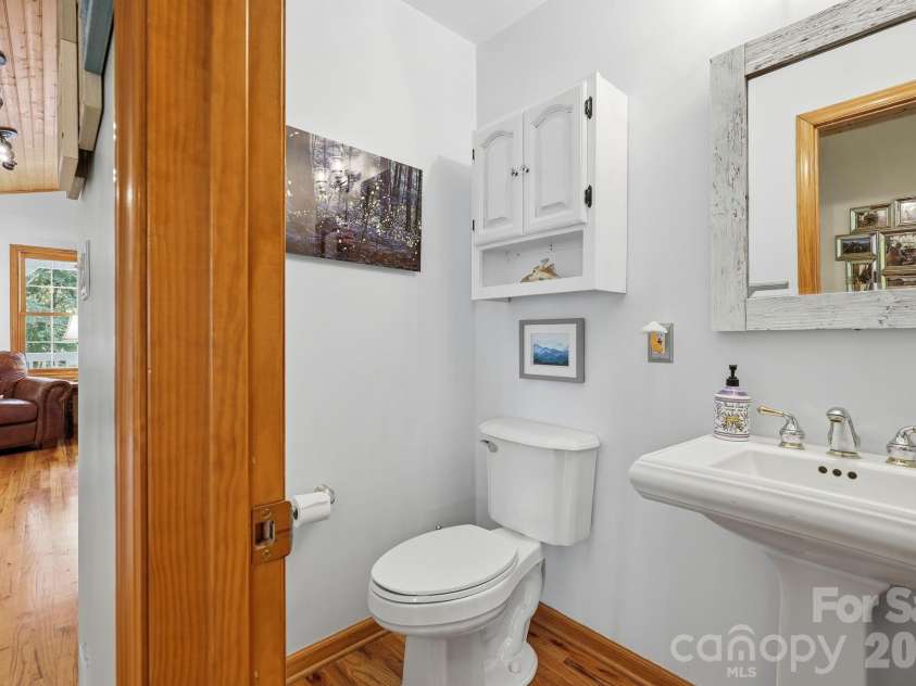 241 Alta Vista Drive, Candler, NC 28715.  MLS# CAR4402059, YatesRealty ID 35970. 