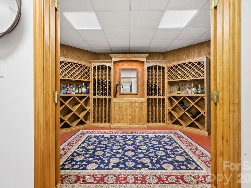 241 Alta Vista Drive, Candler, NC 28715.  MLS# CAR4402059, YatesRealty ID 35970. 