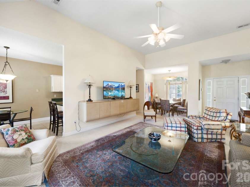 3191 River Ridge Drive, Gastonia, NC 28056.  MLS# CAR4399064, YatesRealty ID 35972. 