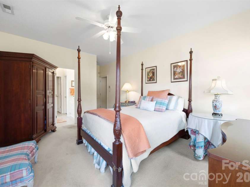 3191 River Ridge Drive, Gastonia, NC 28056.  MLS# CAR4399064, YatesRealty ID 35972. 