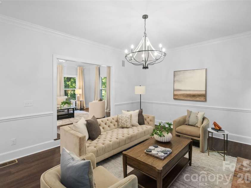 8503 Foxbridge Drive, Matthews, NC 28104.  MLS# CAR4398905, YatesRealty ID 35973. 