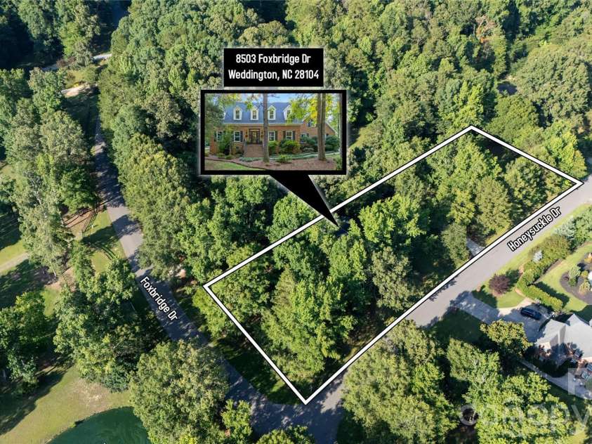 8503 Foxbridge Drive, Matthews, NC 28104.  MLS# CAR4398905, YatesRealty ID 35973. 